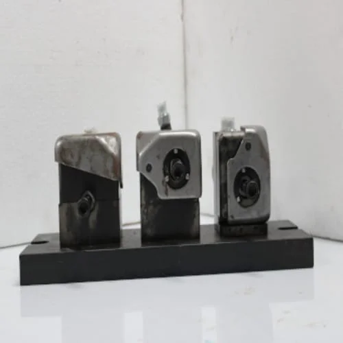 HYDRAULIC WORKHOLDING CLAMPING FIXTURE